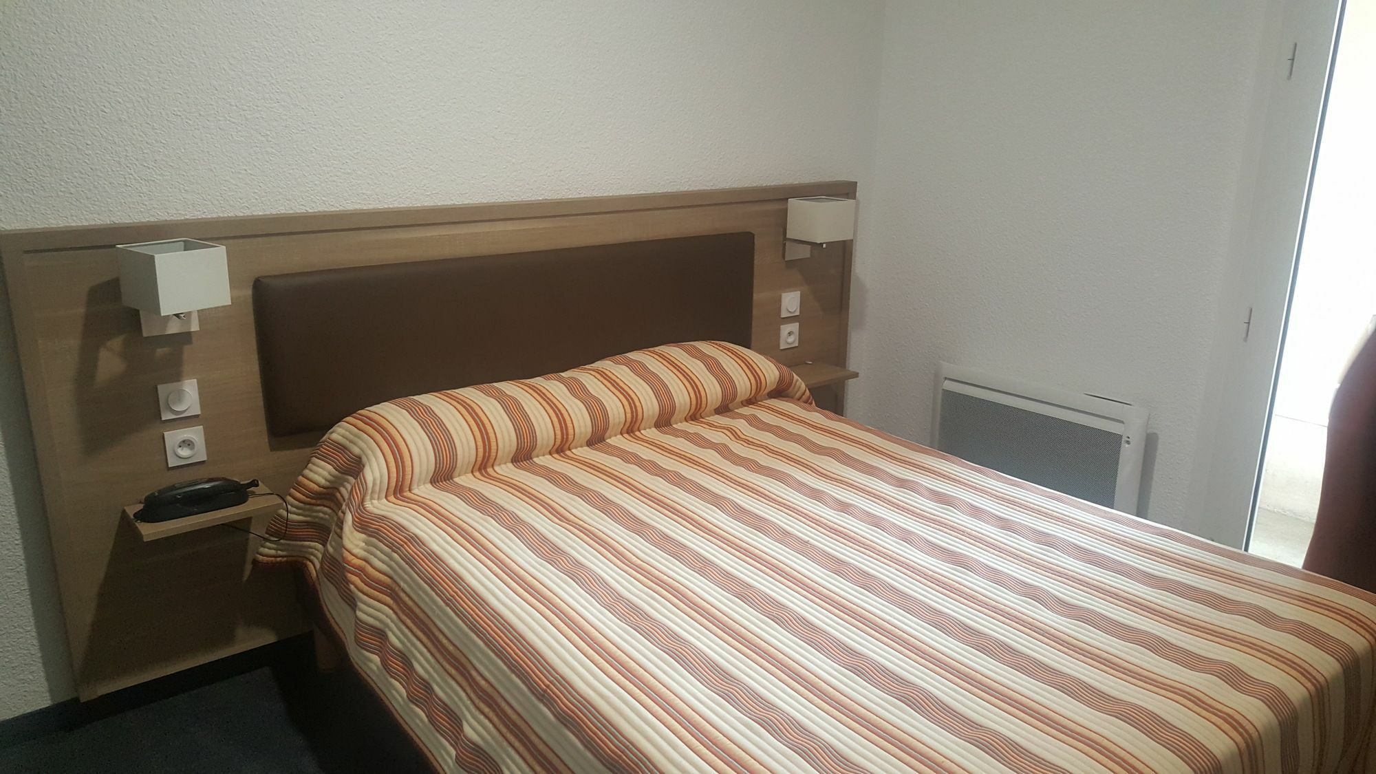 Hotel Helianthe Лурд Екстер'єр фото